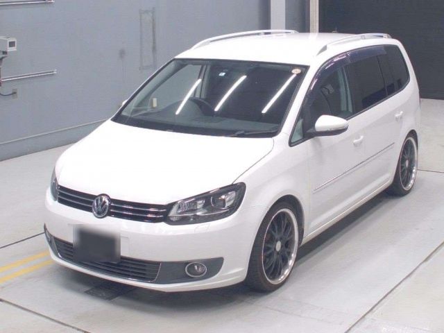 10004 Volkswagen Golf touran 1TCAV 2012 г. (CAA Gifu)